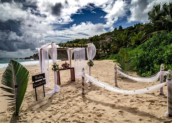 Banyan Tree Seychelles 5*